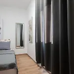 Apartman Adeo, Uvala Jazine,