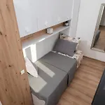 Adeo, Uvala Jazine, *
