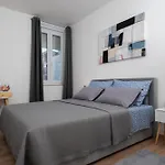 Adeo, Uvala Jazine, Apartman