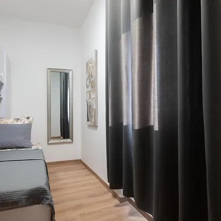 Apartment Adeo, Uvala Jazine,