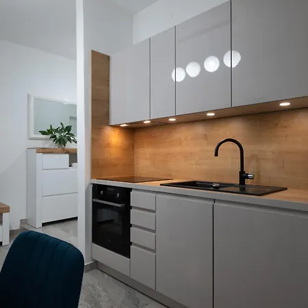 Apartment Adeo, Uvala Jazine,