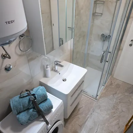 Apartment Adeo, Uvala Jazine,