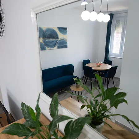 Adeo, Uvala Jazine, Apartment